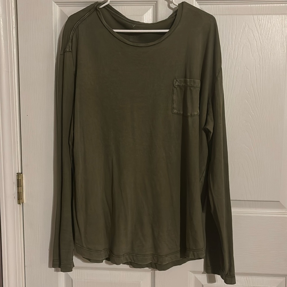 American Eagle Seriously Soft Shirt